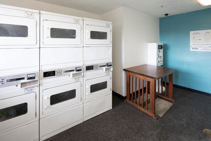 InTown Suites Extended Stay Atlanta GA - West Midtown - image 22