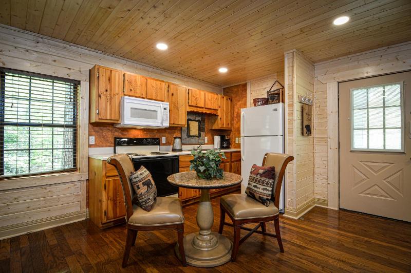 Chalet image 3