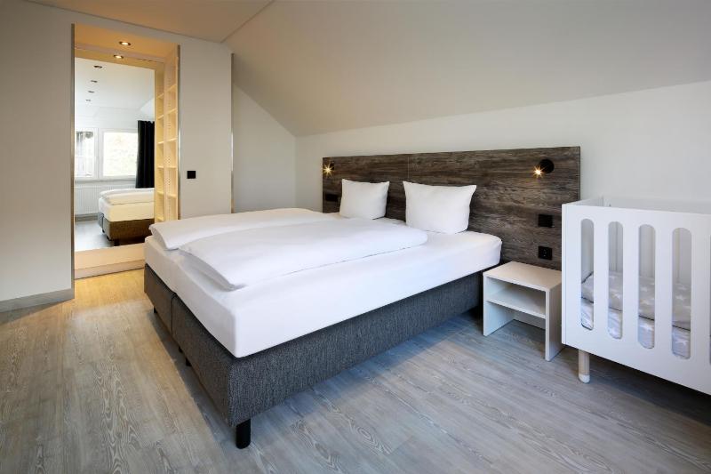 Two-Bedroom House image 2