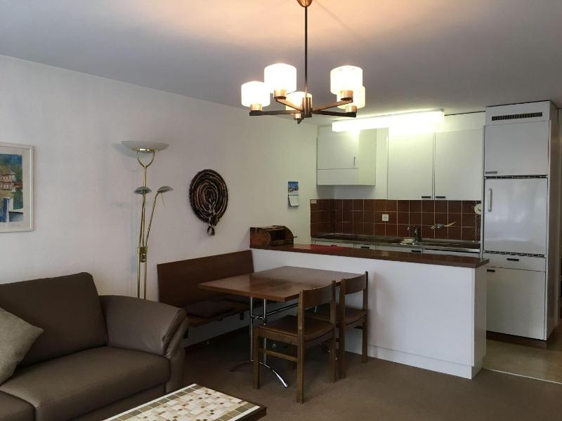 Apartment with Mountain View image 1