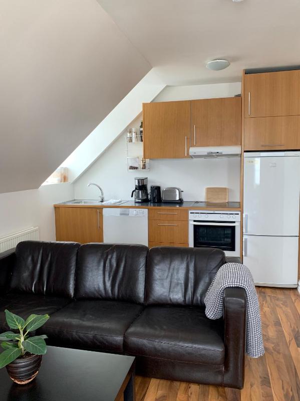 Triple Room with Shared Bathroom image 2