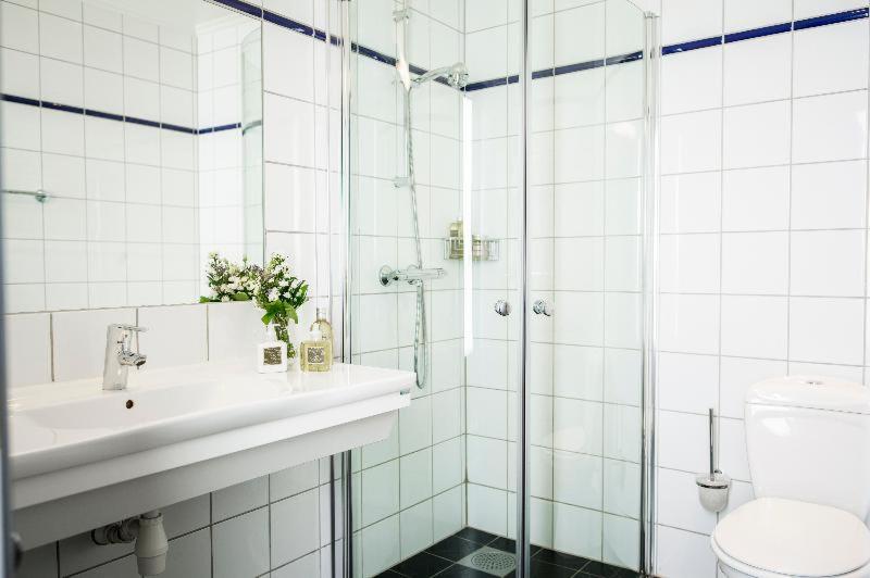 Room #23765726 image 4