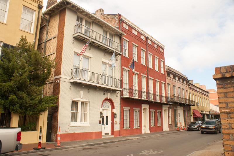 Grenoble House - image 2