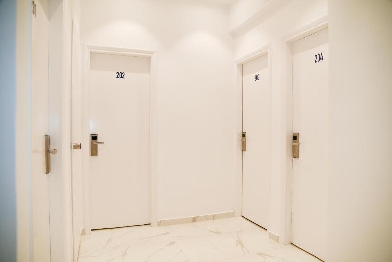 Double or Twin Room with Balcony image 4