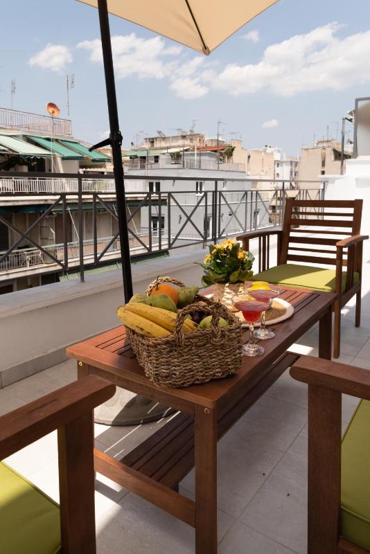 Suite with City View image 3