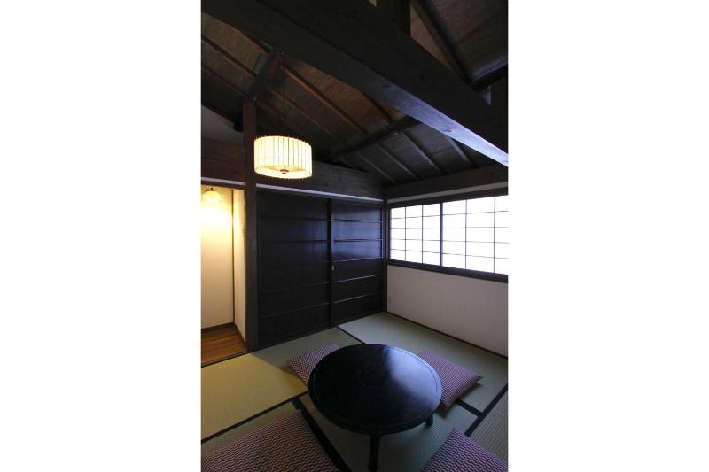 Azuki an Machiya House - image 2