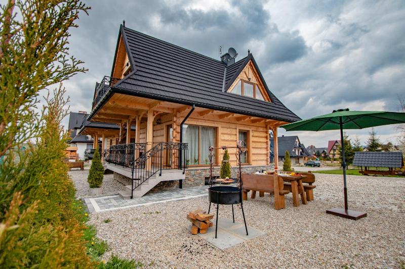 Four-Bedroom House image 3