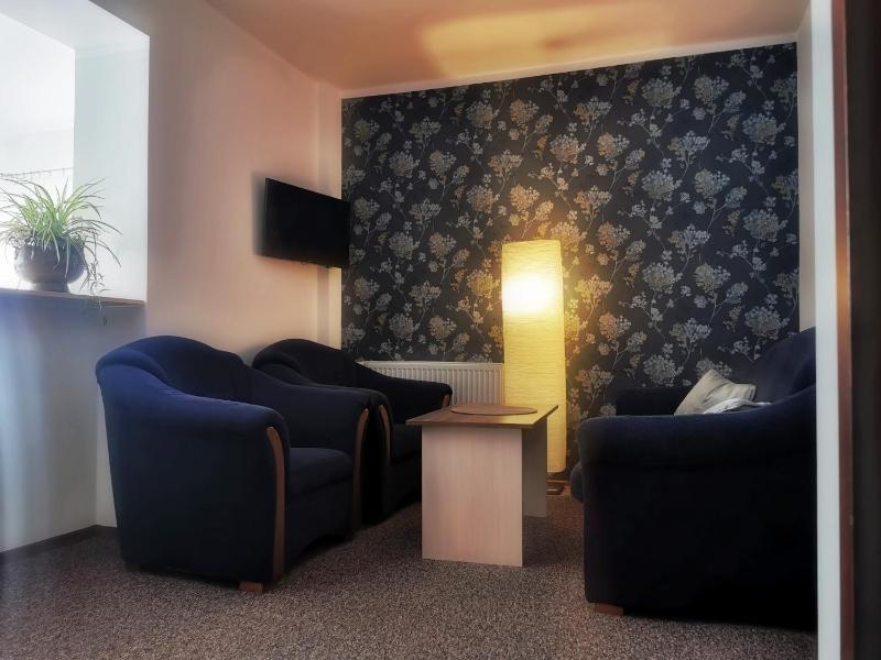 Quadruple Room image 2