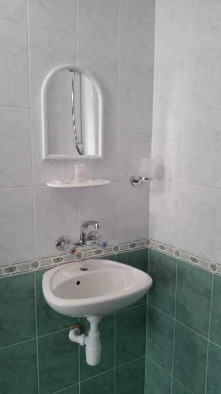 Double Room with Balcony and Sea View image 4