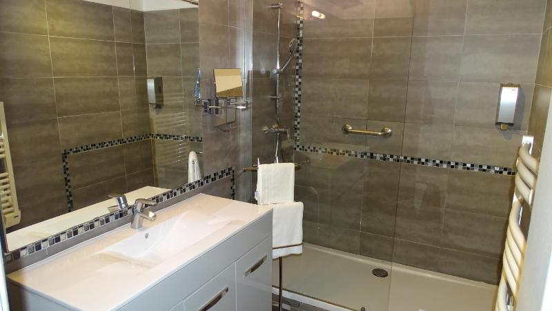 Superior Triple Room with Balcony or Terrace image 1