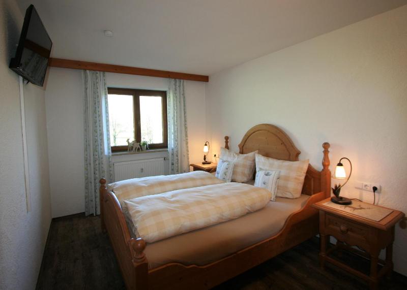 Apartment with Mountain View image 3
