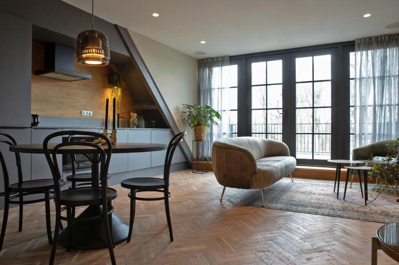 Apartment with Terrace image 4