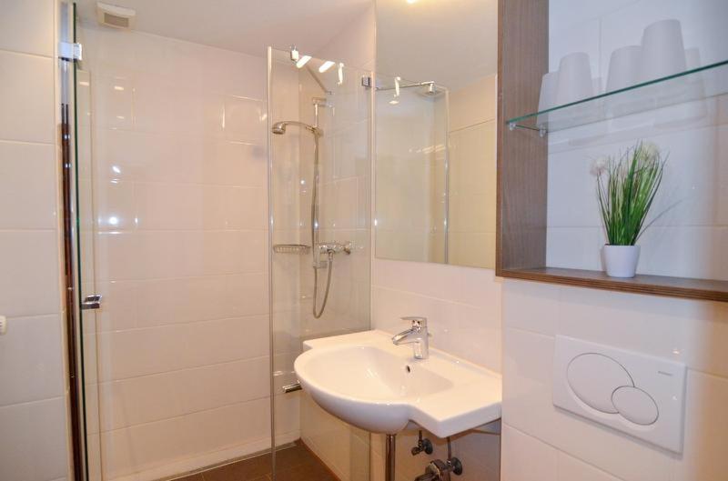 Apartment image 4