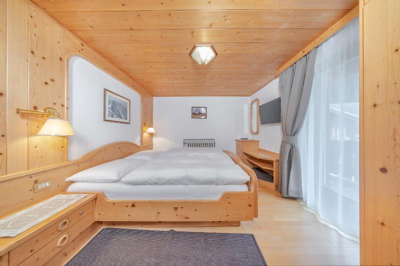 Comfort Triple Room image 3