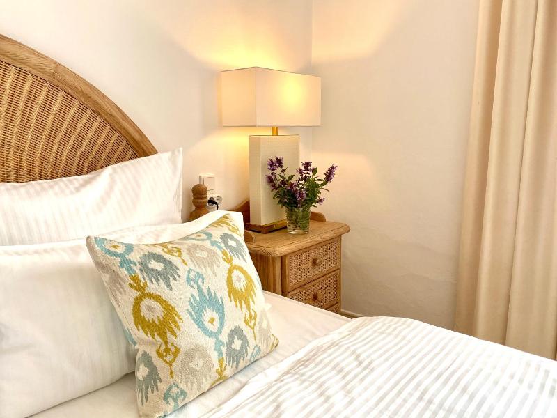 Apartment with Sea View image 3