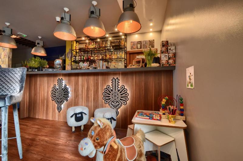 Gucio - pokoje z restauracją Szczyrk - image 13