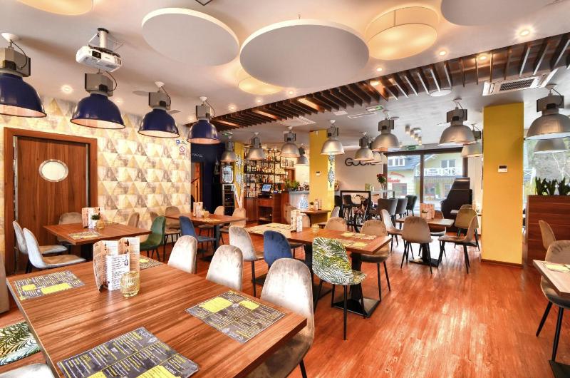 Gucio - pokoje z restauracją Szczyrk - image 18