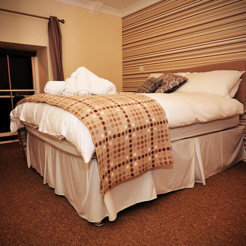 Double Room image 4