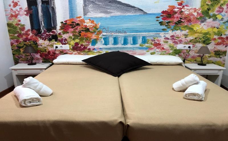 Standard Double Room image 2