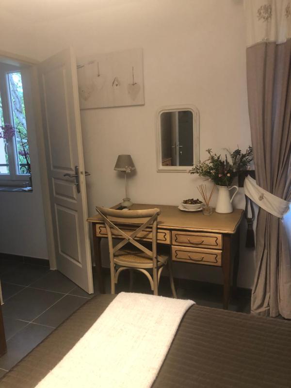 Double Room with Mountain View image 1