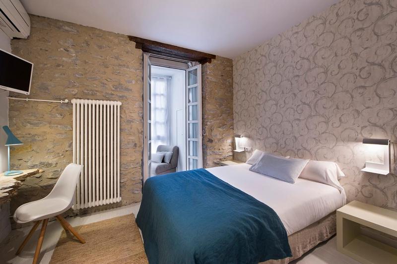 Double or Twin Room image 1