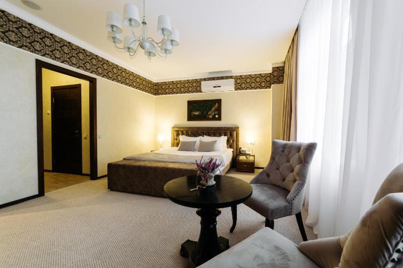 Suite image 3