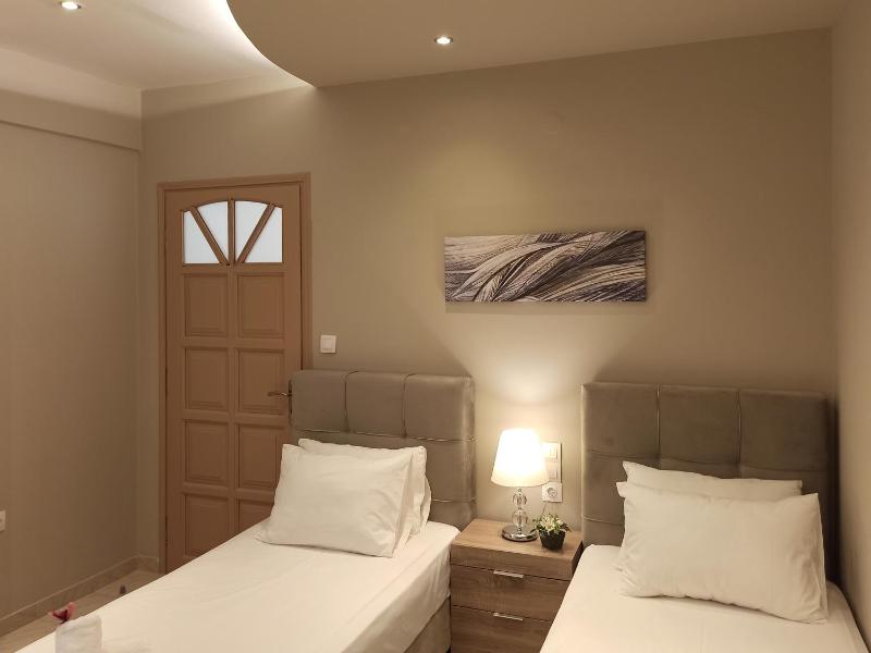 Chrissomallis Apartments - image 4
