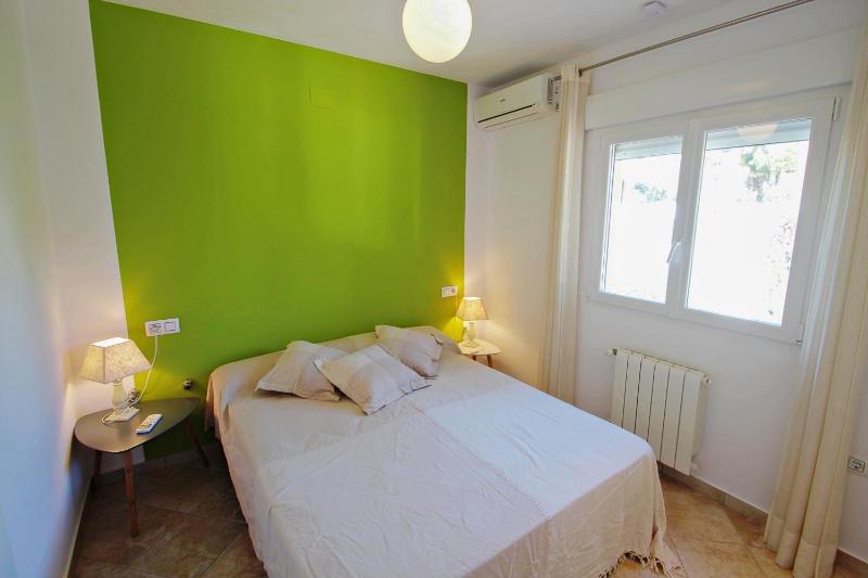 El Pinar - sea view villa with private pool in Moraira - image 6