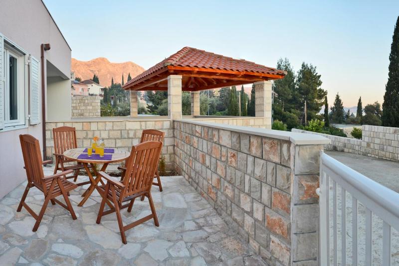 Villa Avantgarde - image 20