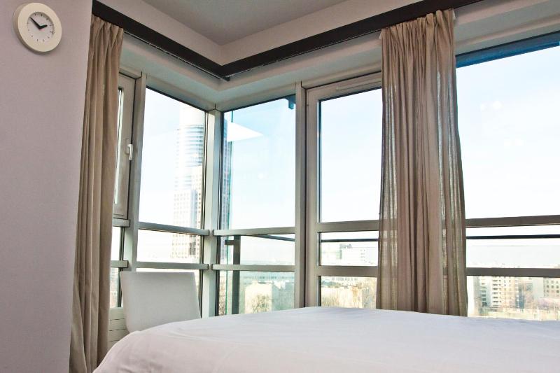 Luxury Two-Bedroom Apartment image 3