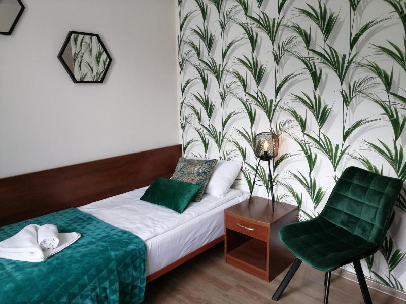 Single Room image 4