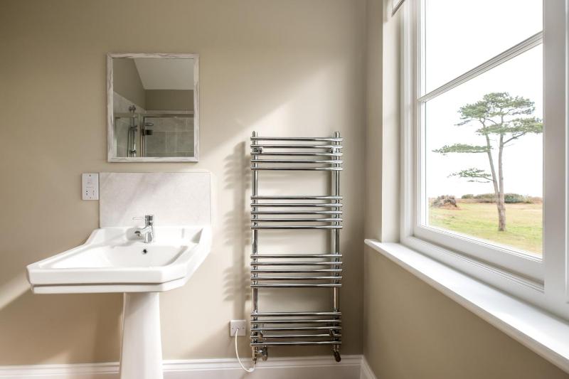The Dower House - image 40