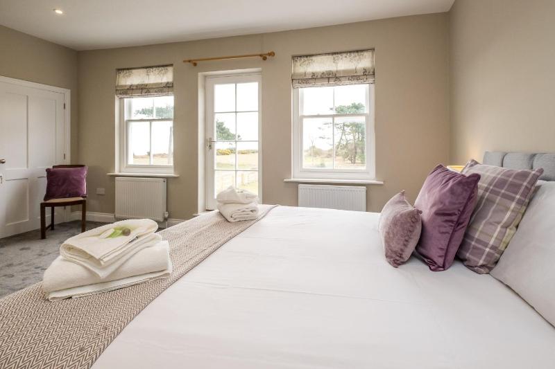 The Dower Lodge - image 19