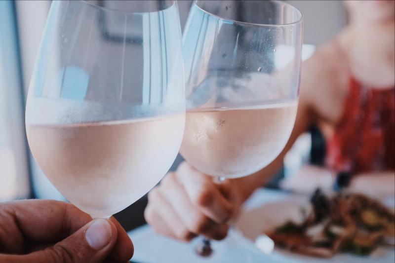 White Pearl Apartment 2.09 - image 3