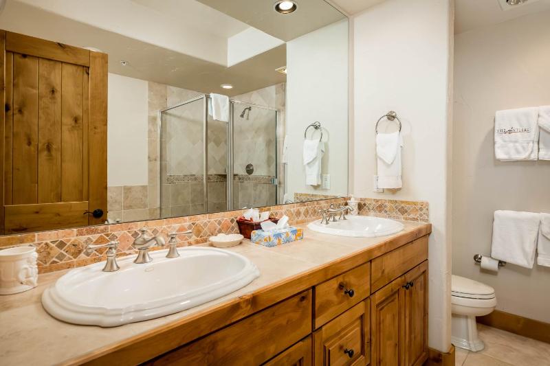 Apartment image 3