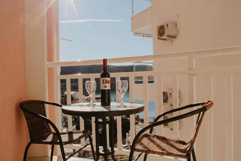 Double or Twin Room with Balcony image 4