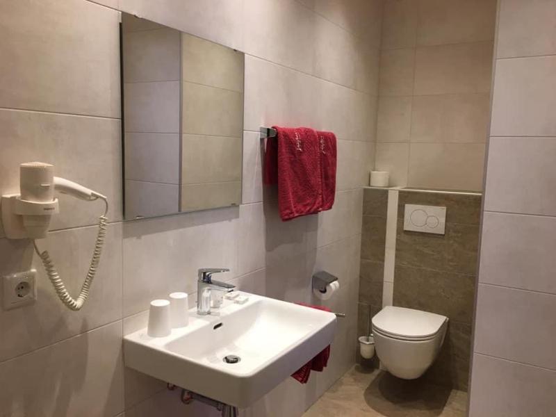 Double Room image 1