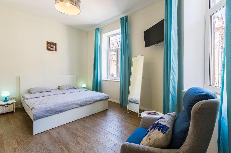 Rynok Square top location apartment - image 7