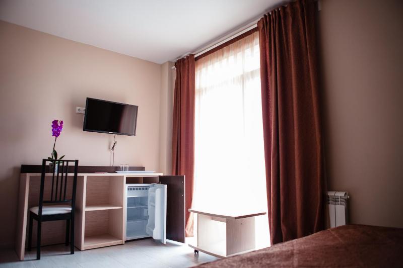 Deluxe Room image 2