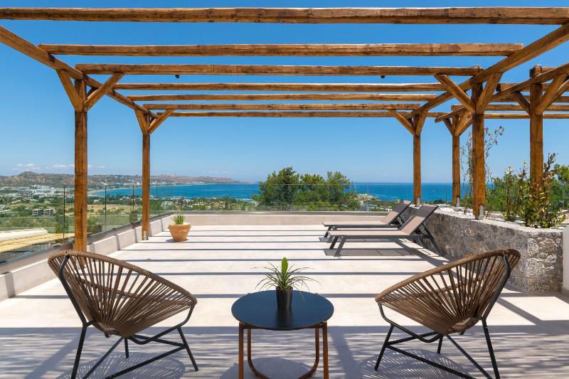 Suite with Sea View image 1