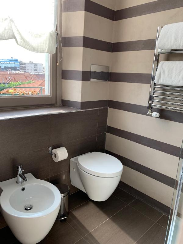 Standard Double or Twin Room image 3