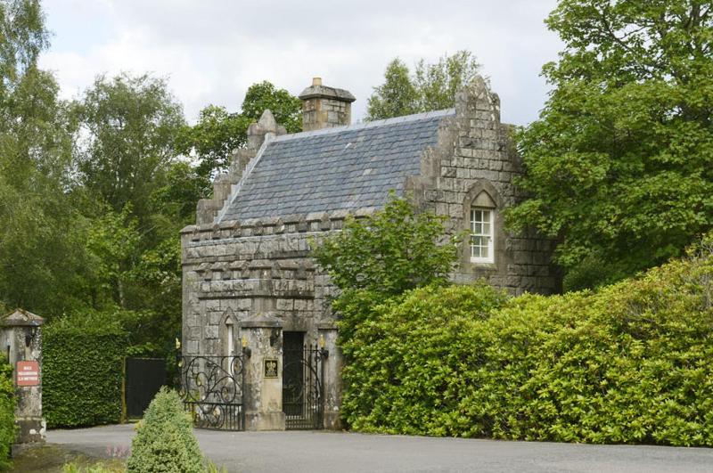 Two-Bedroom Cottage image 1