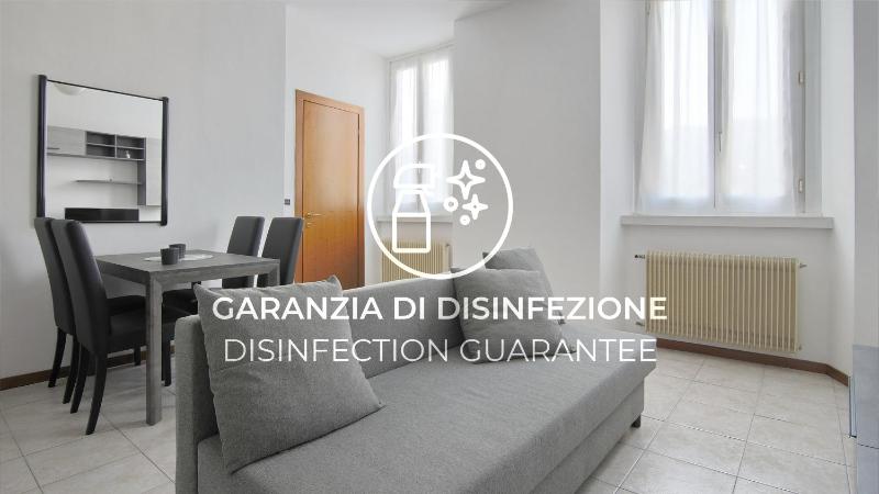 One-Bedroom Apartment image 2