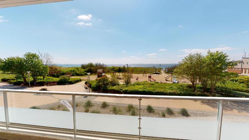 Apartment with Sea View image 4