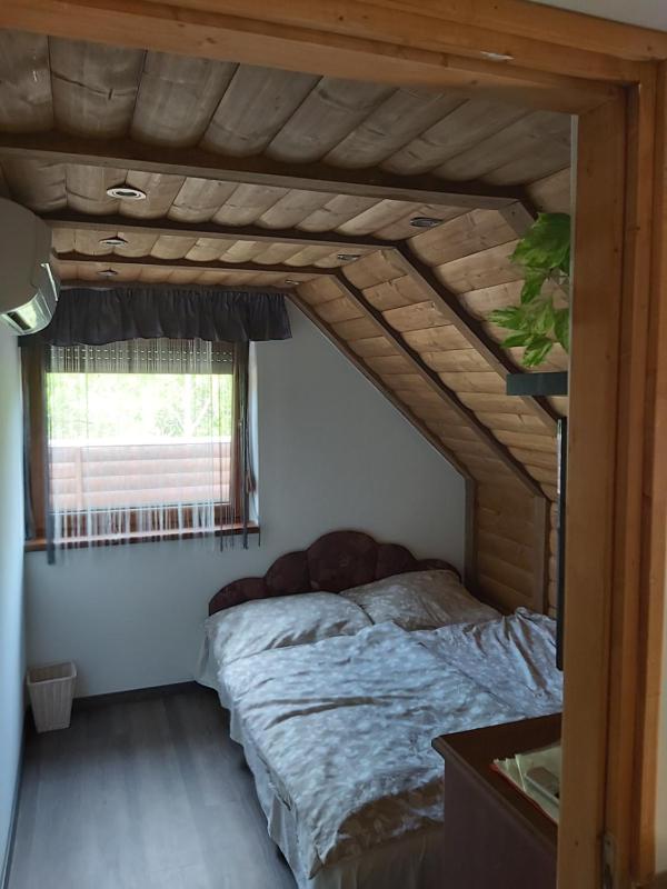 Four-Bedroom House image 2