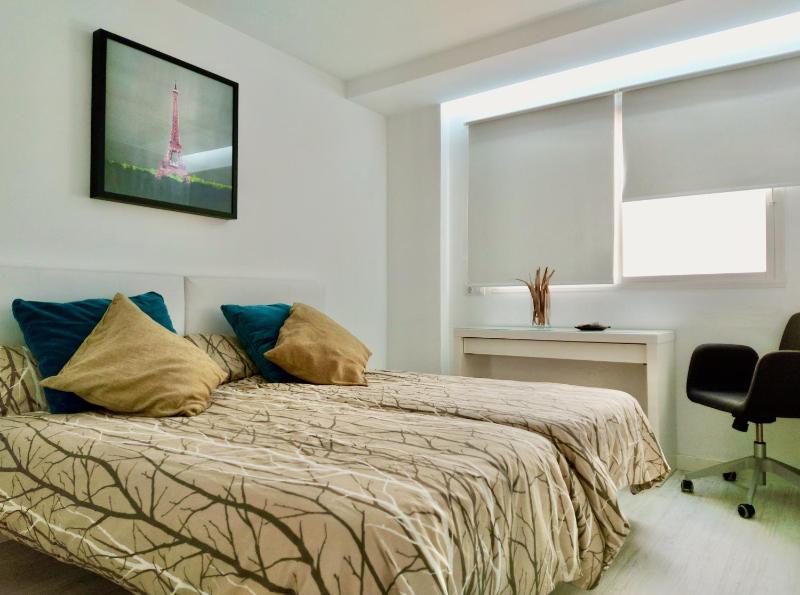 The Cool Apartment - image 6