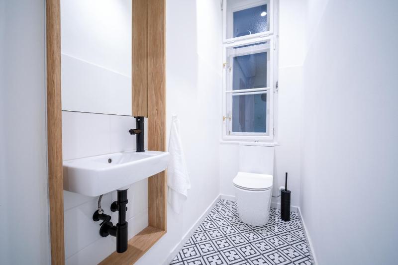 Orange Glow Boutique Apartments #47 by goodnite cz - image 23
