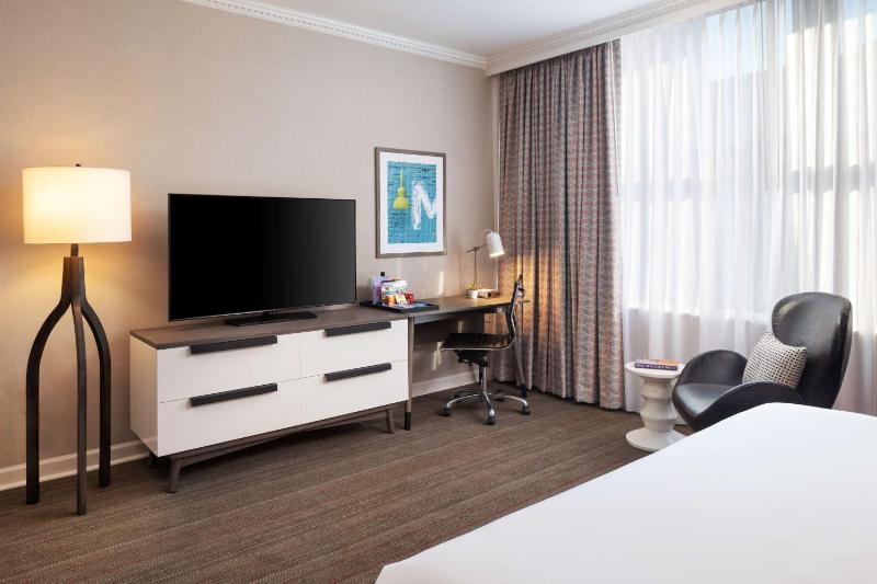 Hyatt Centric Downtown Minneapolis - image 10