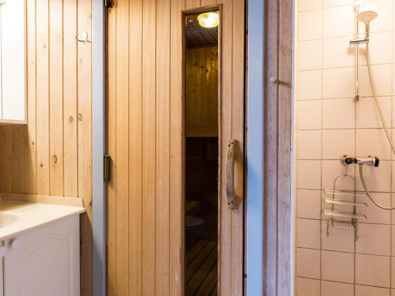 Four-Bedroom Holiday Home image 2