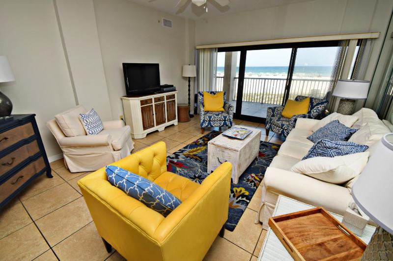 Three-Bedroom Apartment image 1